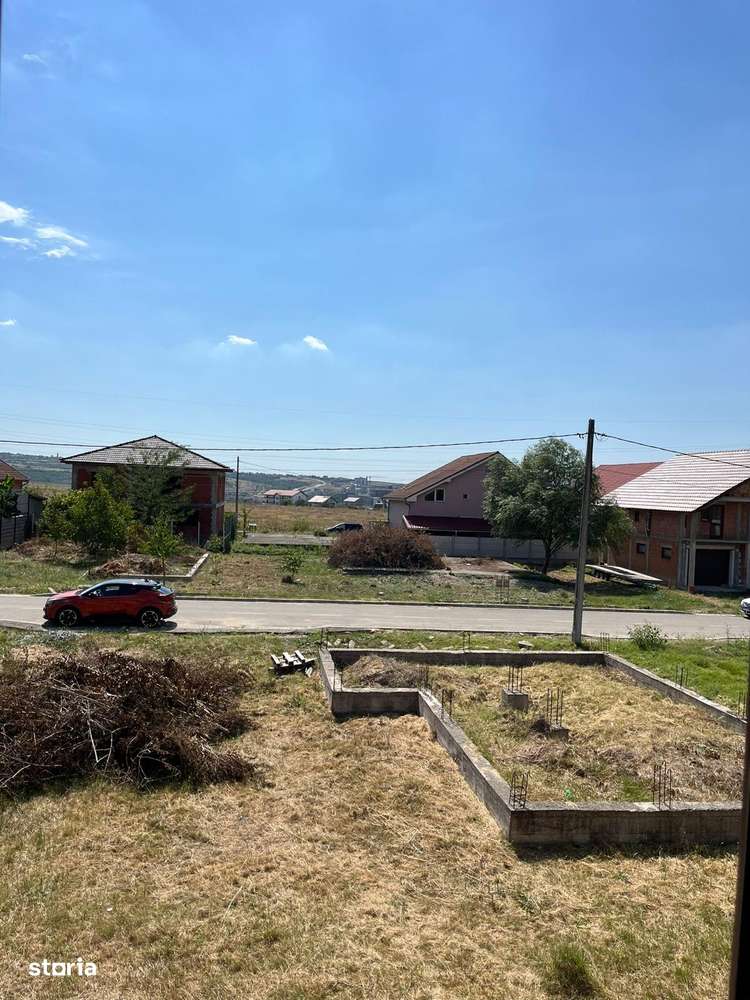 Investiei Haieu casa tencuita interior,instalatii, curent,intabulata-17