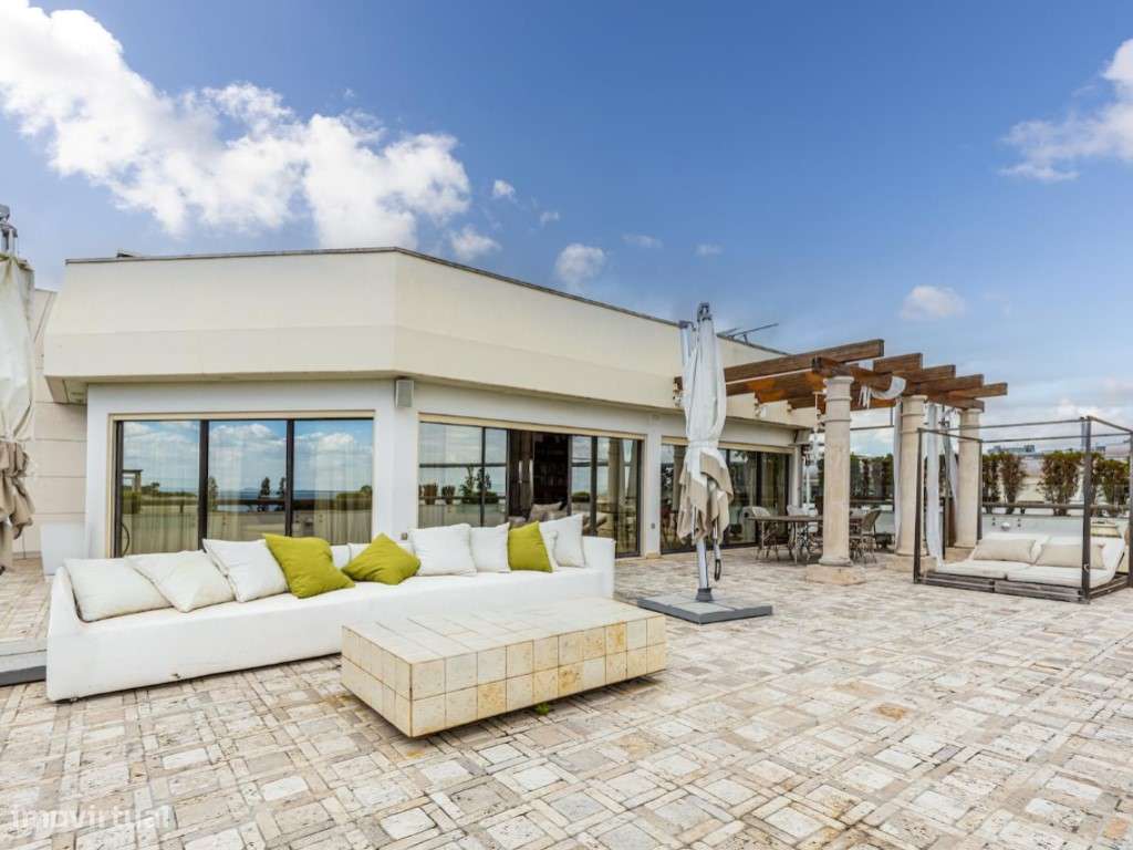 Magnífica penthouse em condomínio de luxo no Parque das Nações - Grande imagem: 4/58