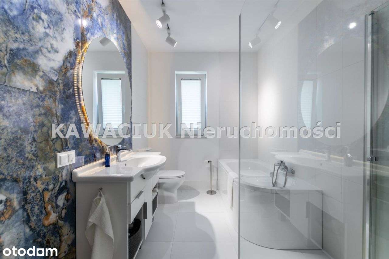 Przepiękny Dom Z Ogródkiem W Dobrej Lokalizacji-8