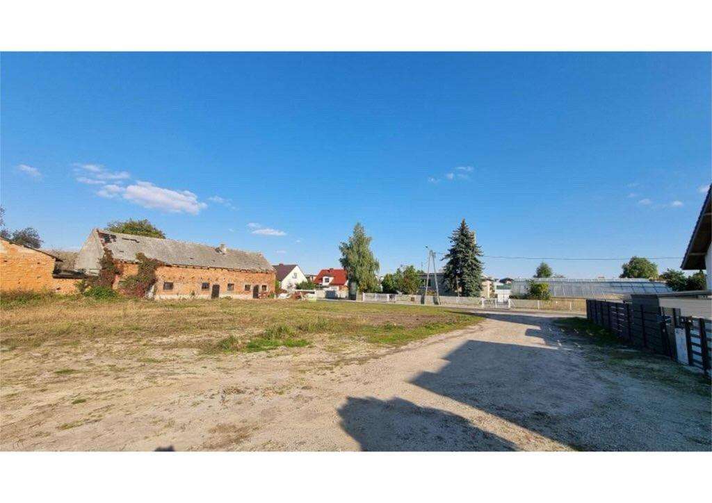 Działka w cichej i spokojnej dzielnicy - Pełny obrazek: 4/5