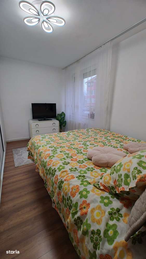 De inchiriat apartament 3 camere - Imagine principală: 4/11