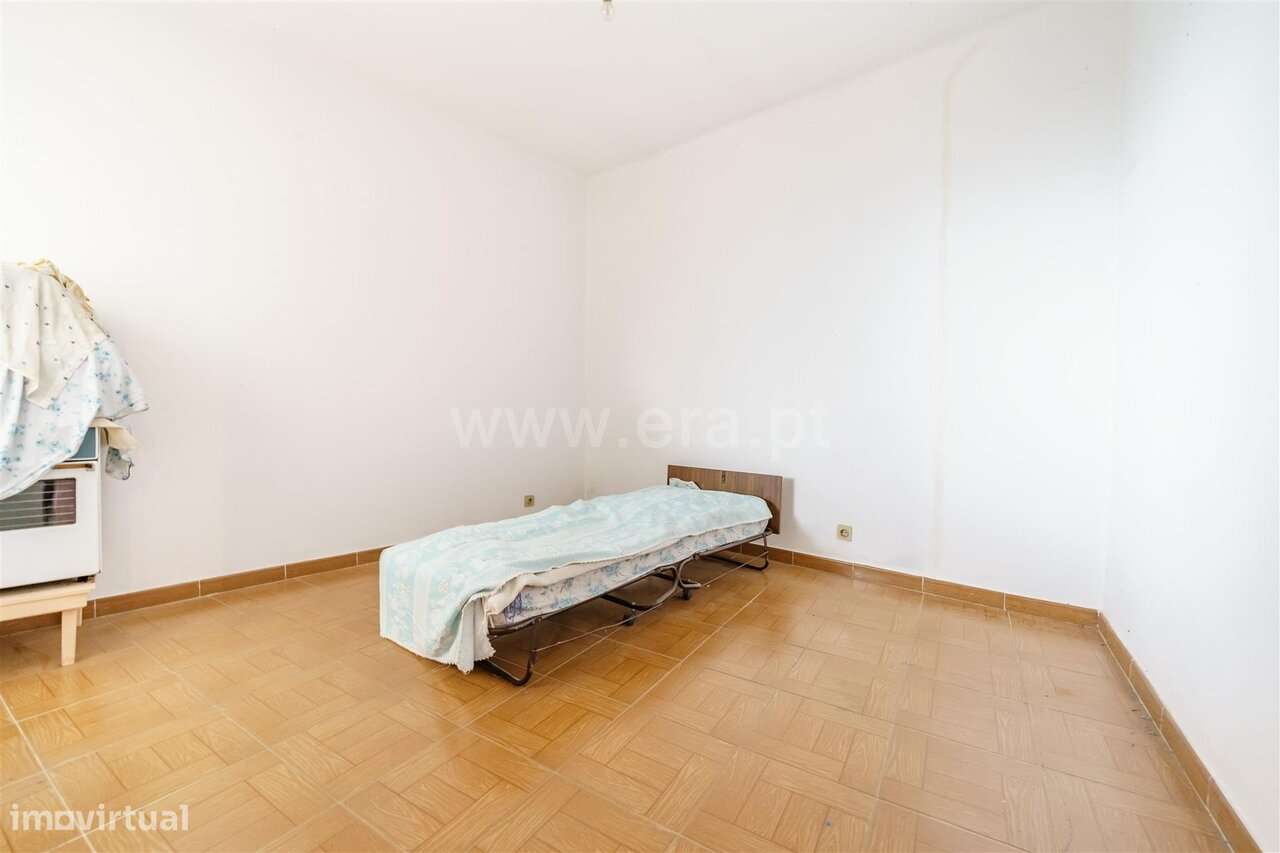 Moradia Isolada T4 / Fundão, Vales Pêro Viseu-16