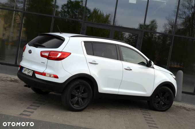 Kia Sportage 2.0 CRDI S 2WD - 11