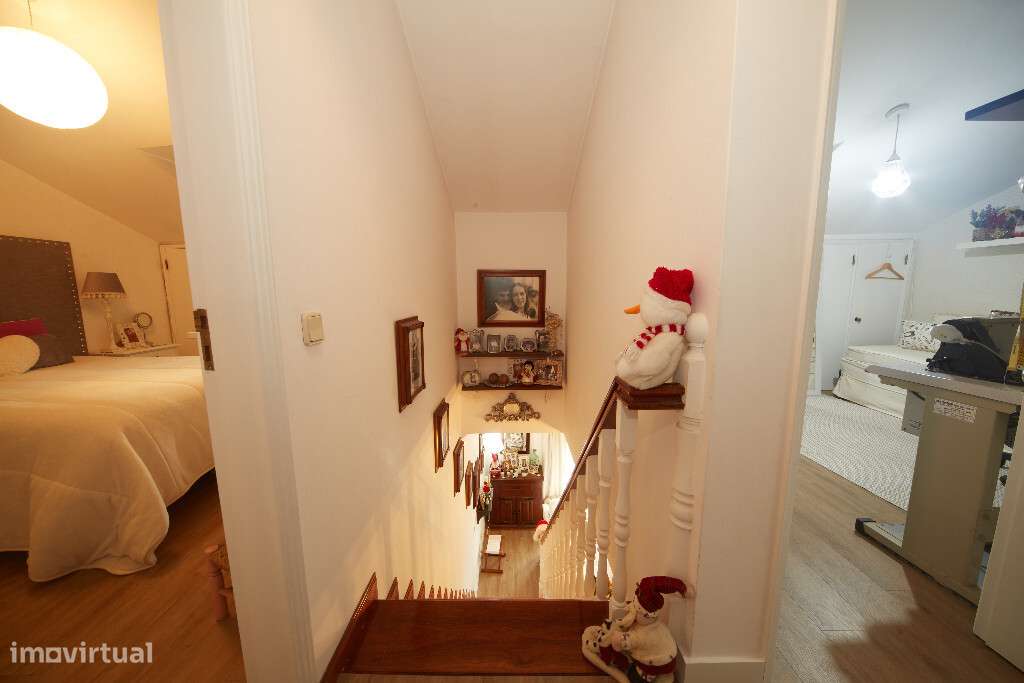 Apartamento T3 com, garagem em zona da Lousã-11