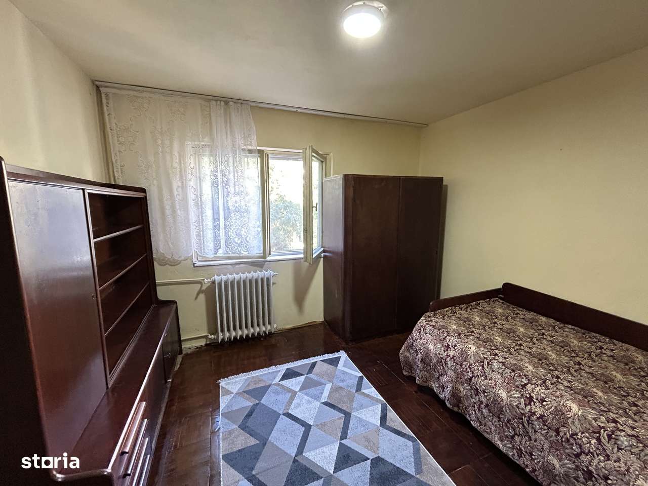 Inchiriez apart.2 cam,in Micalaca,str.Mioritei et.2/4. - Imagine principală: 4/7