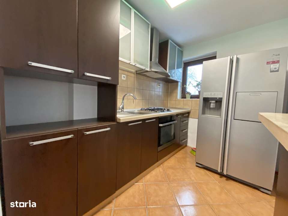 Casa P+M cu teren 162 mp - situata pe malul lacului Fundeni, peninsula-3