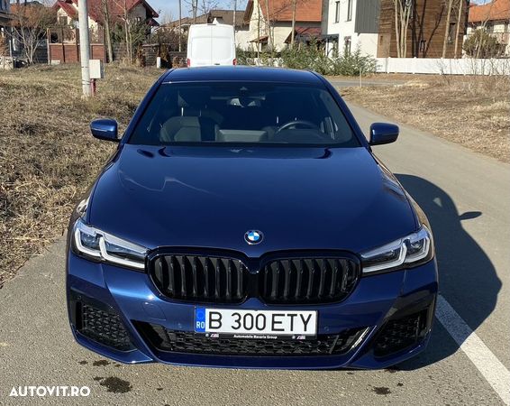 BMW Seria 5 520d xDrive MHEV - 1