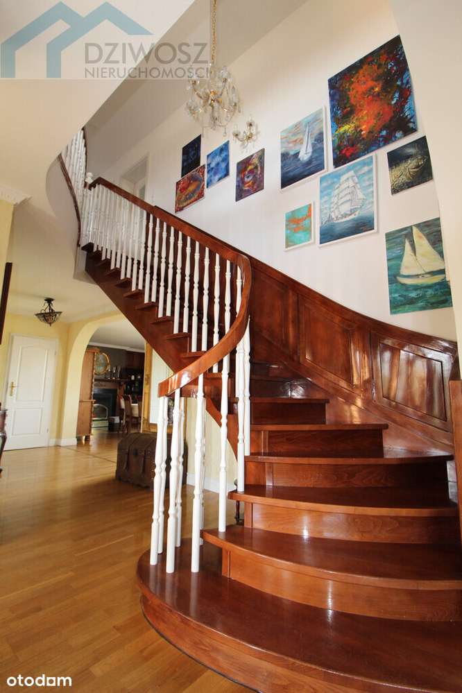 Elegancki dom z duszą artysty w Kamieńcu Wrocławsk - Pełny obrazek: 5/12