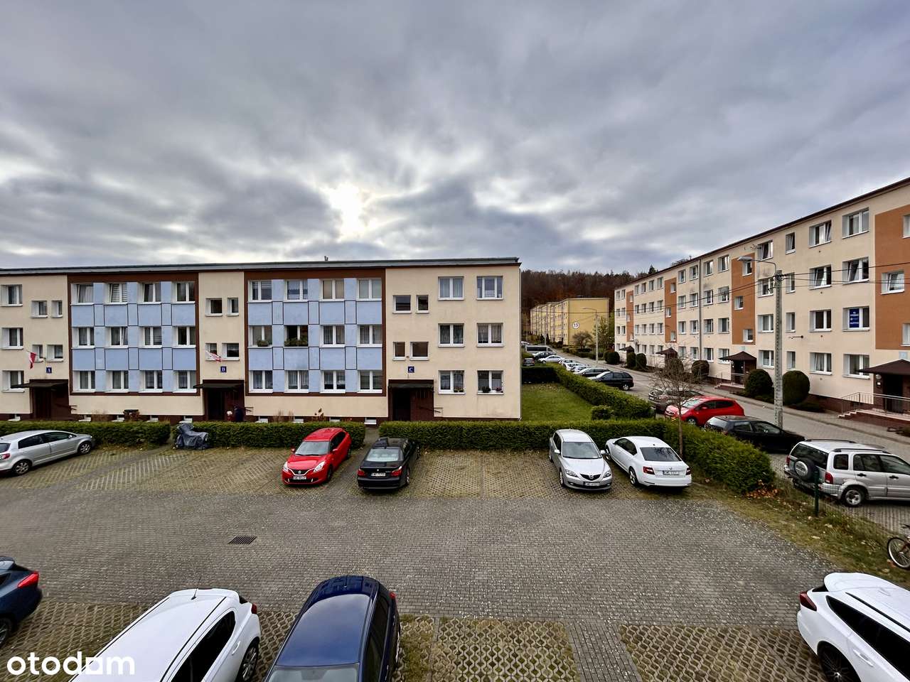 Trzypokojowe - po kompleksowym remoncie - balkon i miejsce postojowe-14