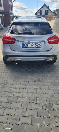 Mercedes-Benz GLA 250 4-Matic AMG Line - 6