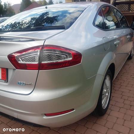 Ford Mondeo 1.6 TDCi Ambiente - 30