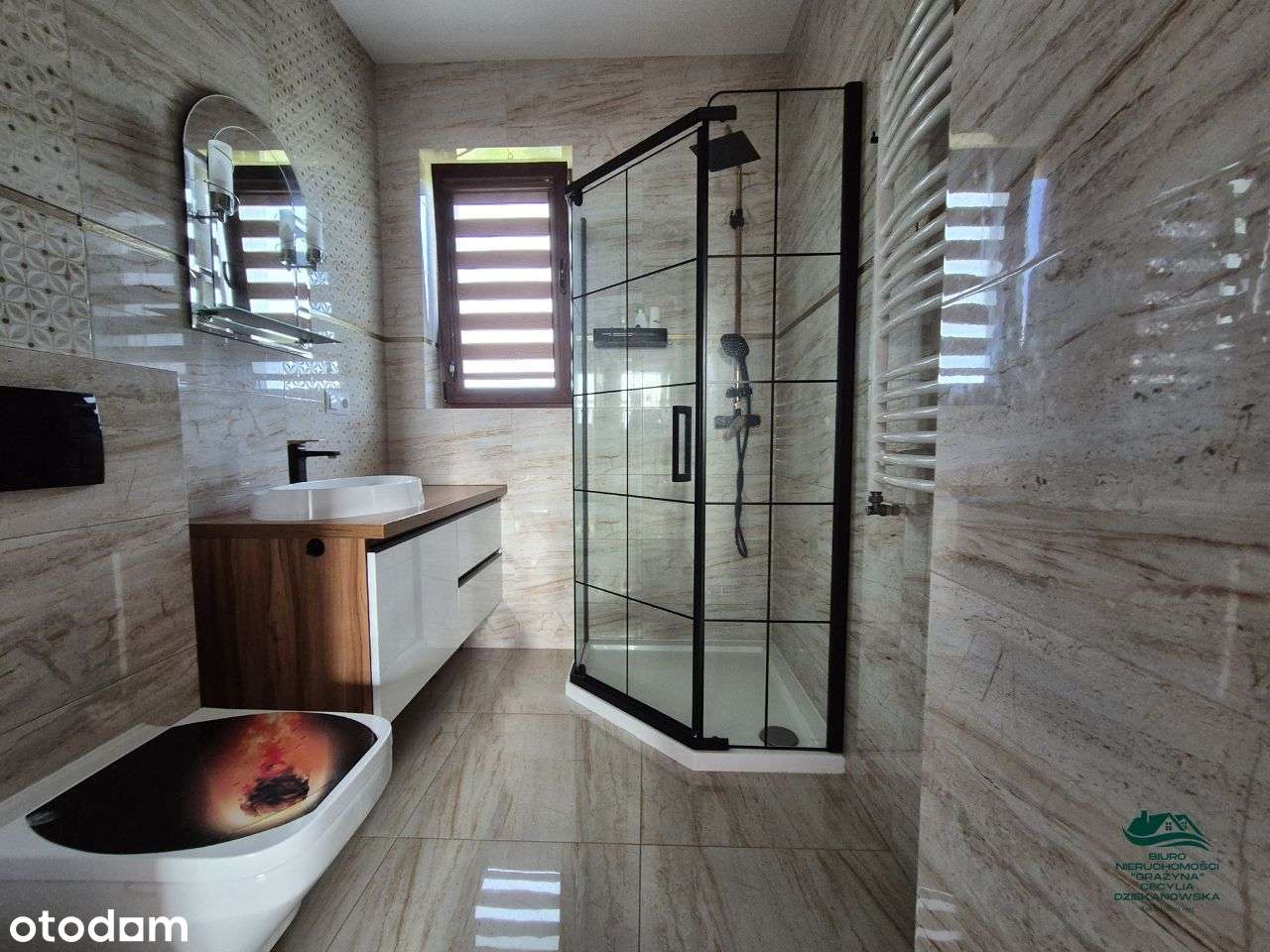 Dom z działką oraz z garażem ZGODA-8