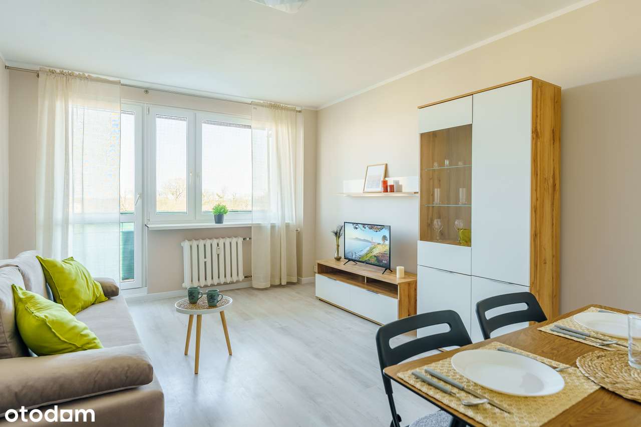 Nowoczesne 2-pokojowe mieszkanie 48m² z balkonem w sercu Kołobrzegu - Pełny obrazek: 2/12