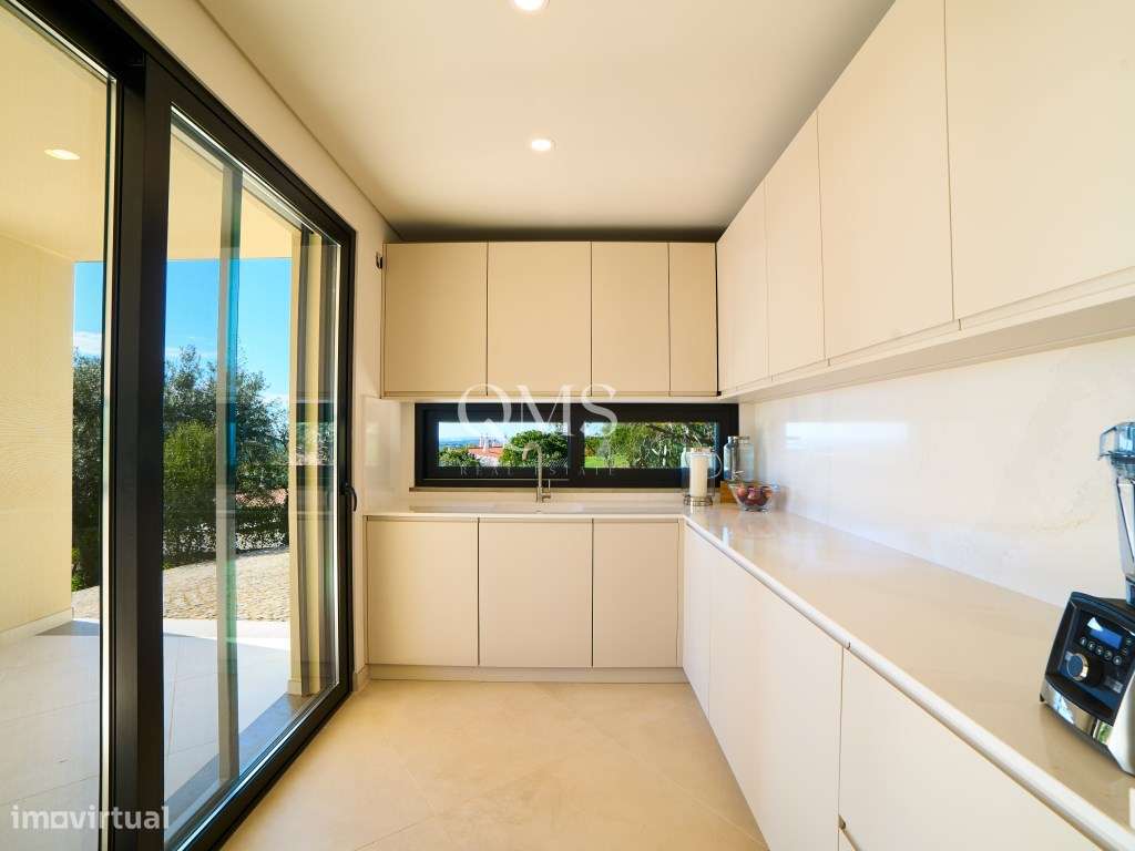 Onde o Céu Toca o Mar Um Santuário Contemporâneo Acima do Algarve-18