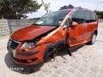 Volkswagen Touran 2.0 TDI DPF Cross - 6