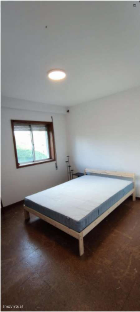 Quarto - localizado em Campanhã Porto - Grande imagem: 5/6