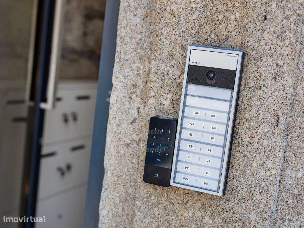 Apartamento T1 Duplex Totalmente Equipado e Mobilado no Bonfim, Porto-33