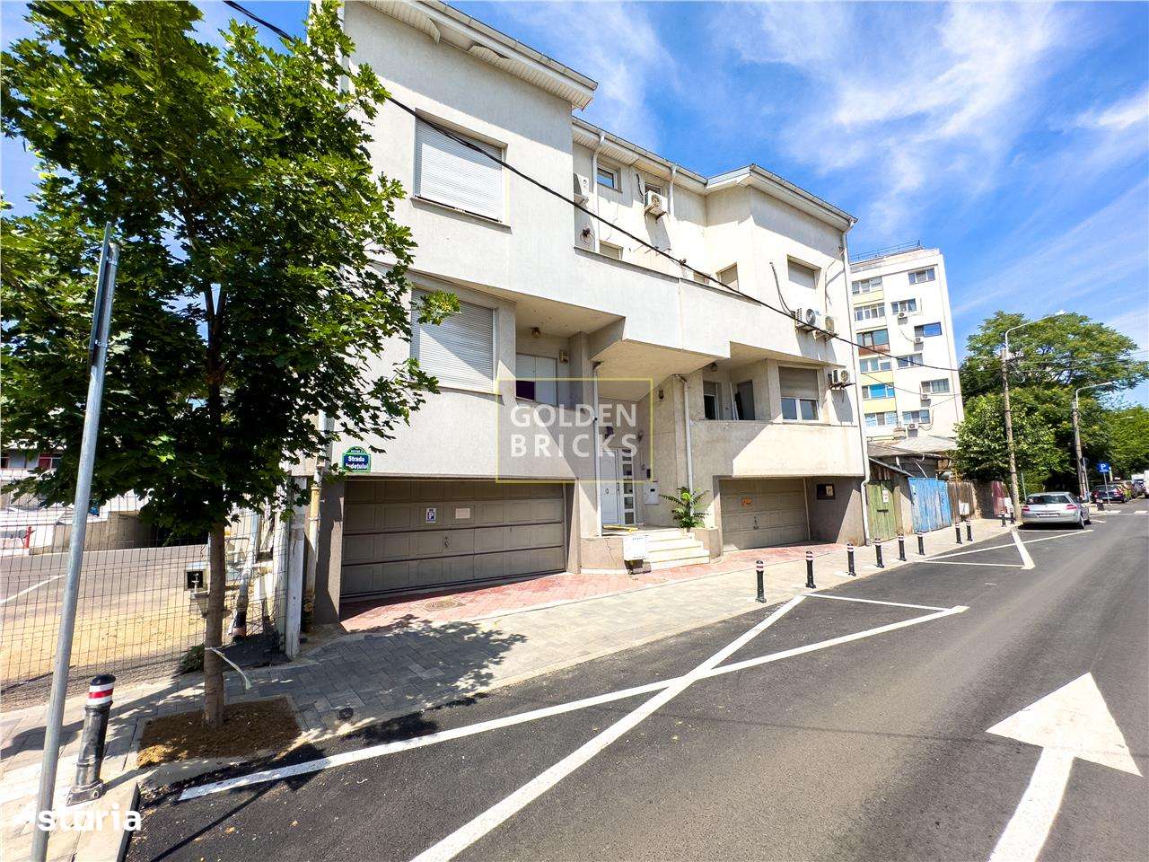 Parcul Circului | Stefan cel Mare | 9 camere | Garaj 2 masini | Curte - Imagine principală: 1/20