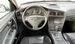 Volvo S60 2.5T Momentum - 15