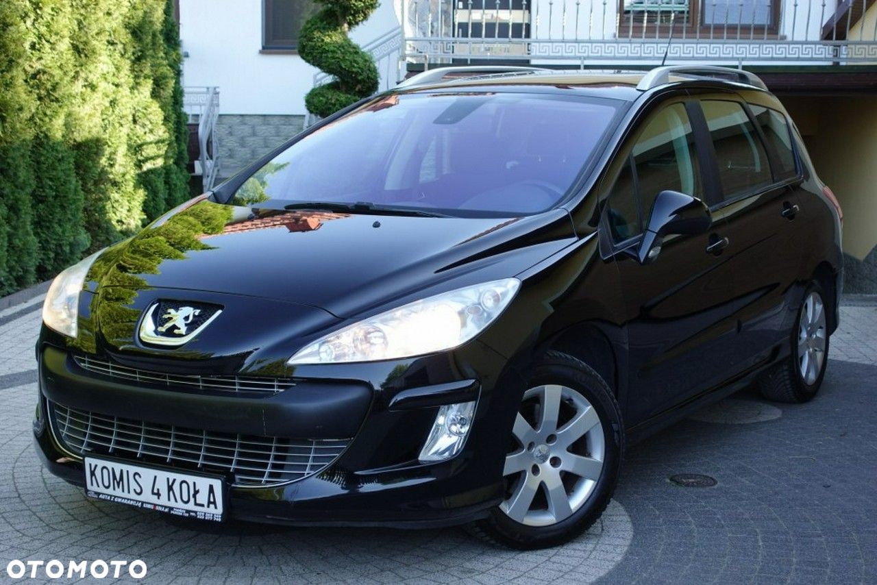 Peugeot 308 - 1