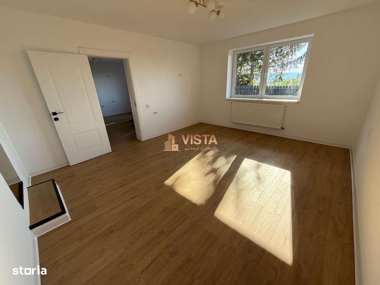 Apartament la casa cu curte si garaj la 5 minute de Centru Brasov-2