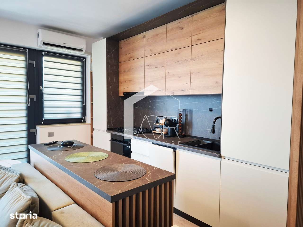 Apartament cu 2 camere, de vanzare, zona Vest-3