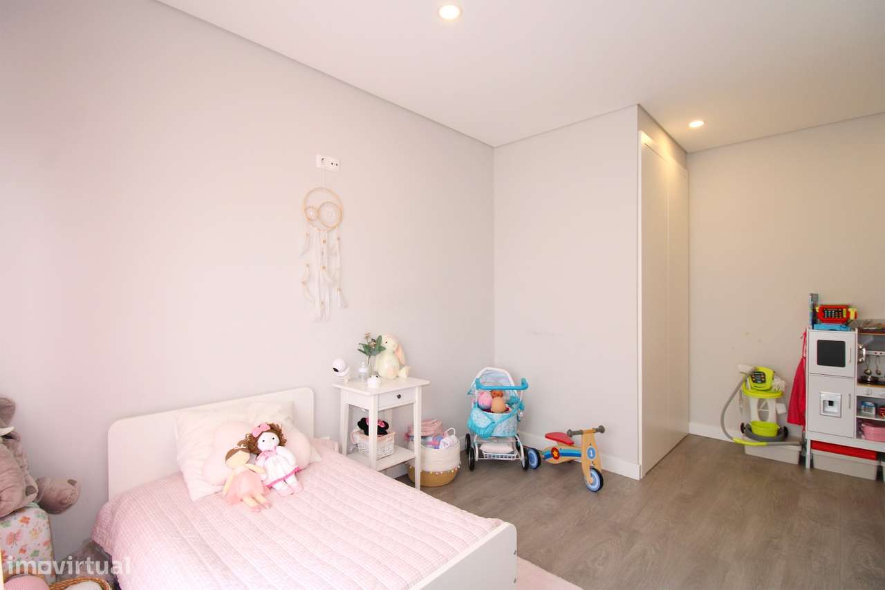 Apartamento T3 Cova da Piedade-Almada-27