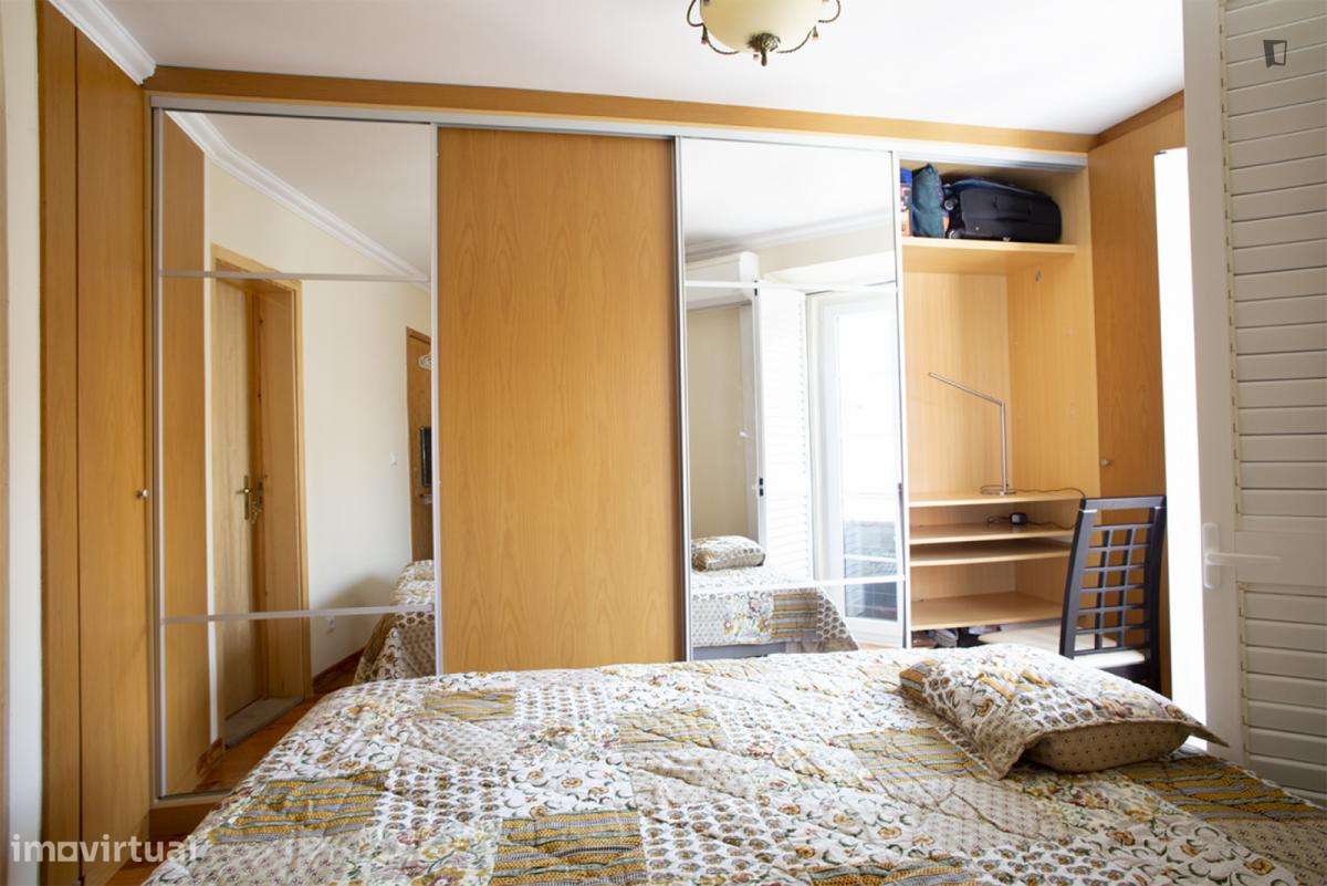 Quarto - localizado em Mouraria Lisbon - Grande imagem: 3/6