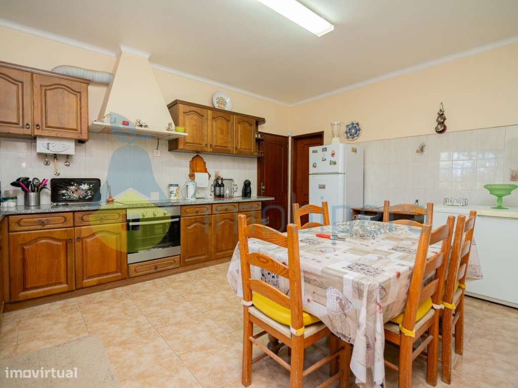 NAO PERCA ESTA GRANDE OPORTUNIDADE! FABULOSA MORADIA V3 DE GRANDES ...-13