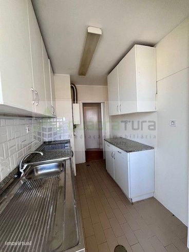 Apartamento T3 com Varanda e vistas desafogadas | Santa Luzia | Par...-3