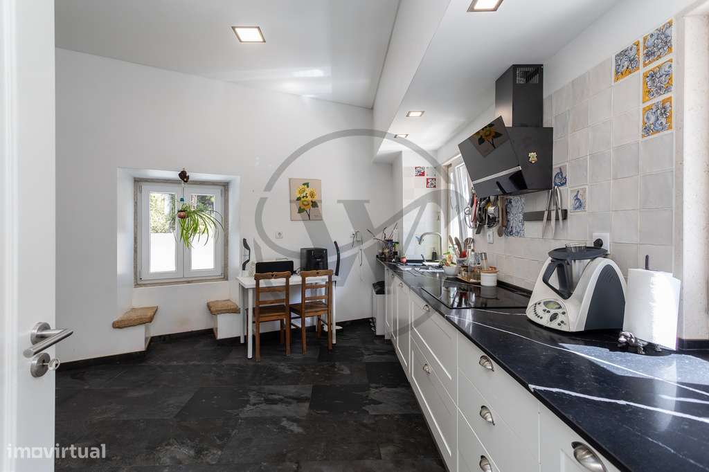 Prédio Misto Remodelado – Centro Histórico de São Pedro de Sintra-21