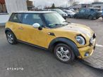 MINI Cooper 2007rok 1,6 benzyna na części - 2