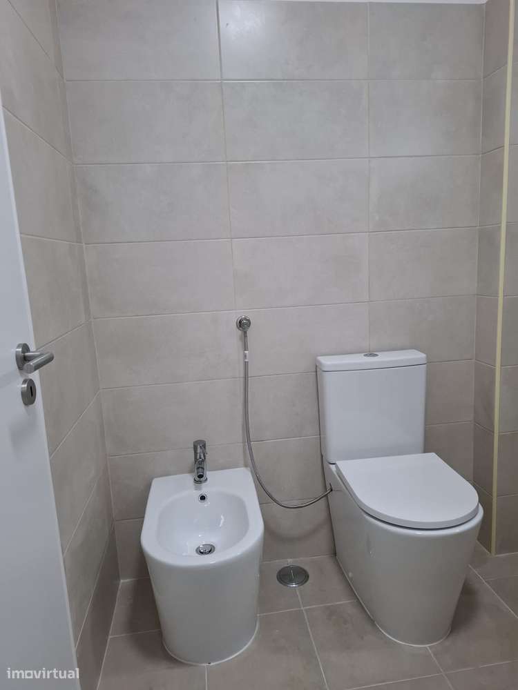Apartamento T2 com elevador em Sintra-15