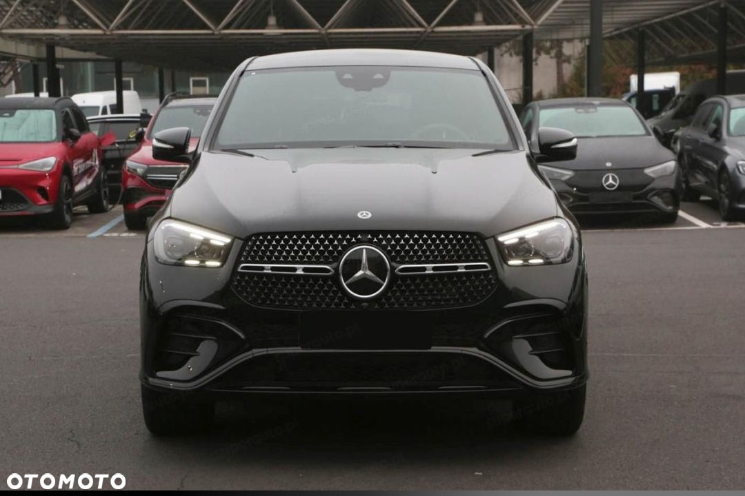 Mercedes-Benz GLE Coupe 300 d mHEV 4-Matic AMG Line - 2