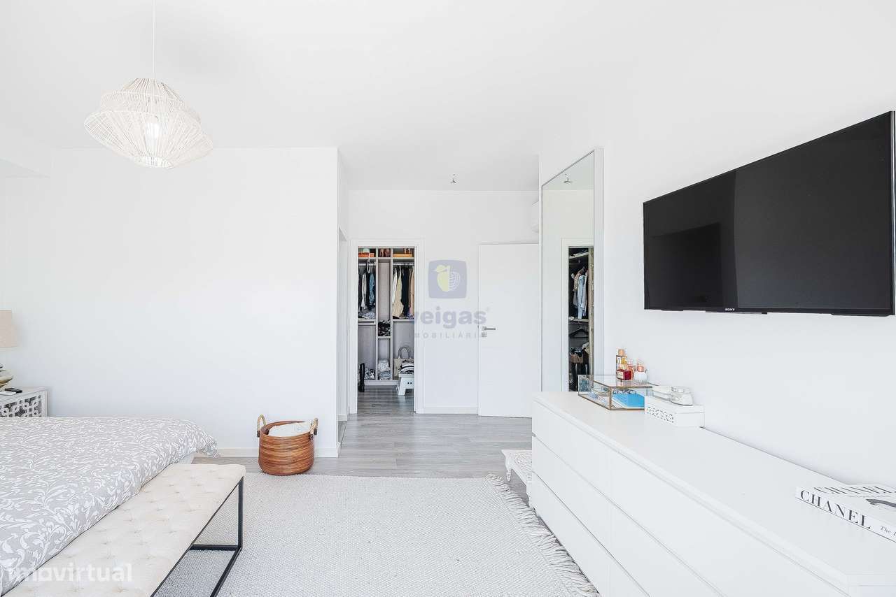 Moradia Isolada em Condominio-15