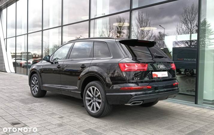 Audi Q7 3.0 TDI Quattro Tiptronic - 37