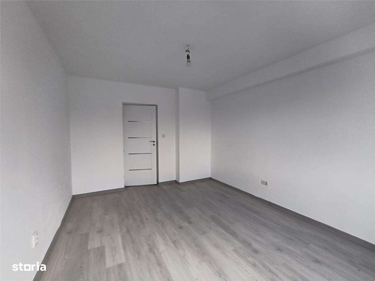 Apartament 2 Camere Et 2 Semicentral Renovat-4