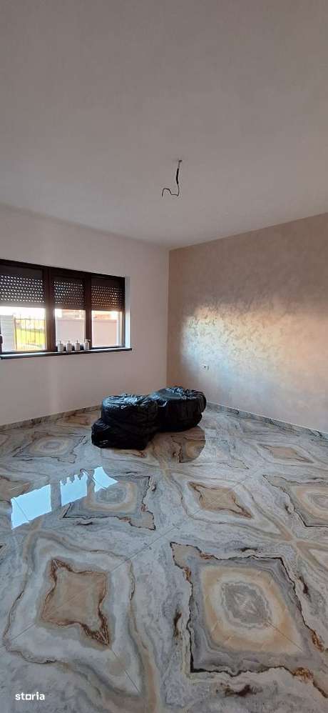 189500 euro!!!Comision zero. Duplex P+1E Giarmata - Imagine principală: 5/19