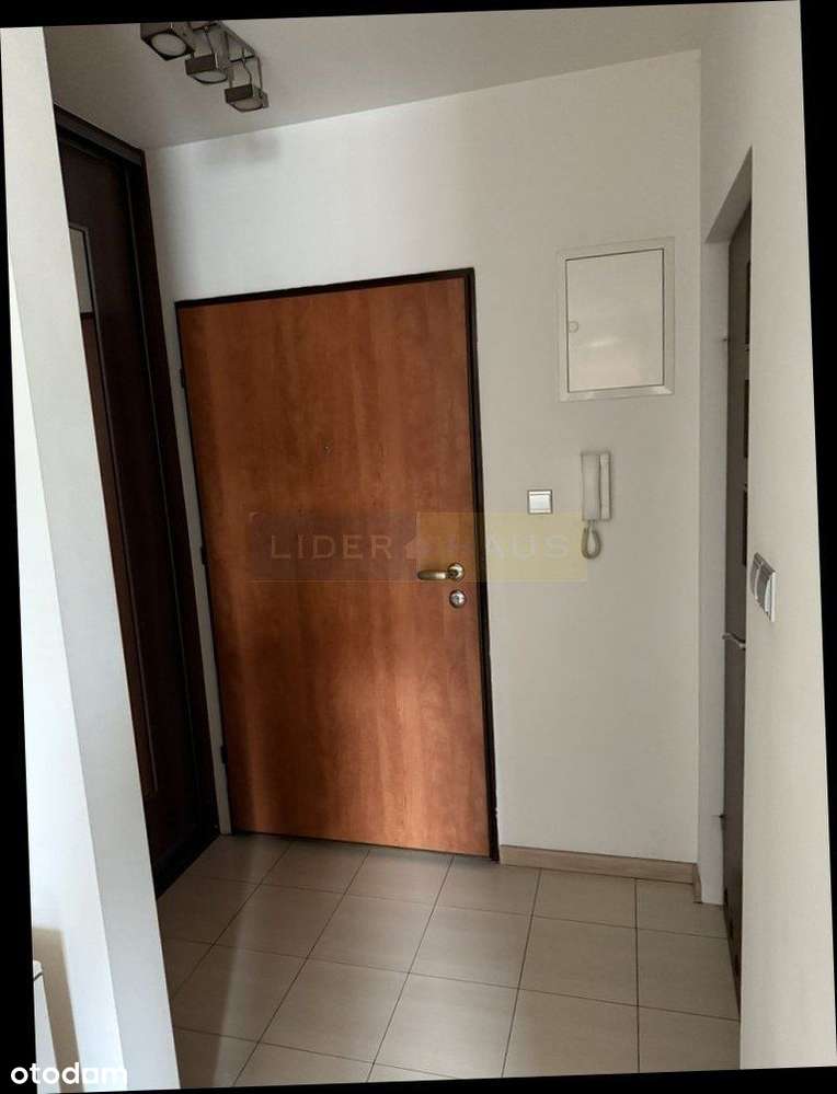 Małe mieszkanko na Bemowie-2