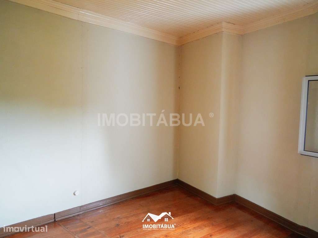 Moradia Espaçosa com Anexo, Quintal e Terraço - Cancela, perto de S...-13