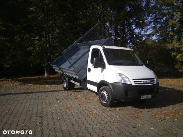 Iveco DAILY - 11