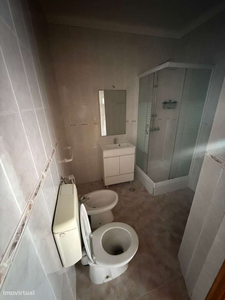 Apartamento em caldas da Rainha com garagem-9