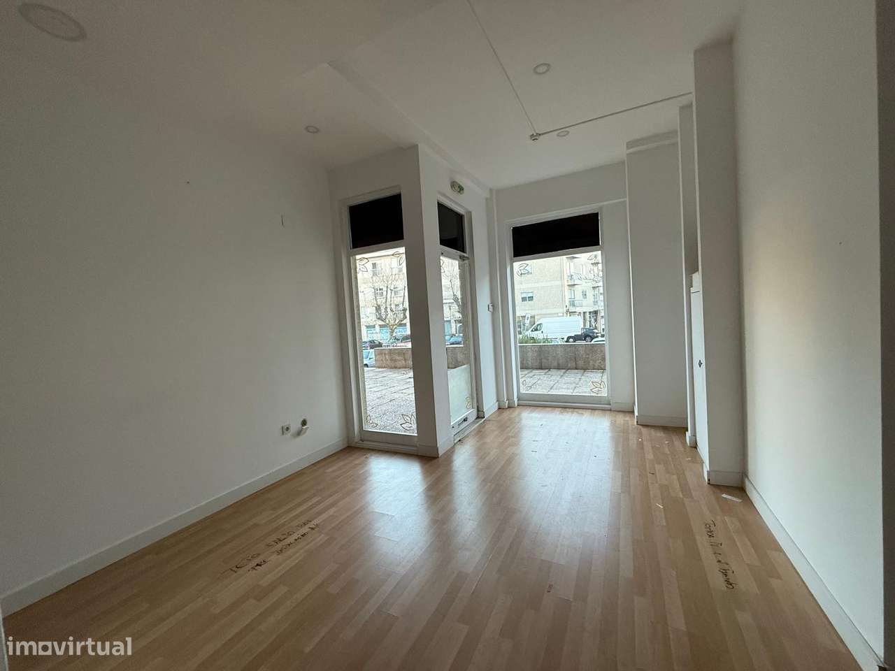 Loja c/ Grande Visibilidade em Águas Santas na Av. D. Afonso Henriques-7