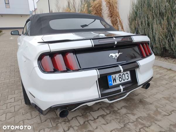 Ford Mustang Cabrio 2.3 Eco Boost - 6