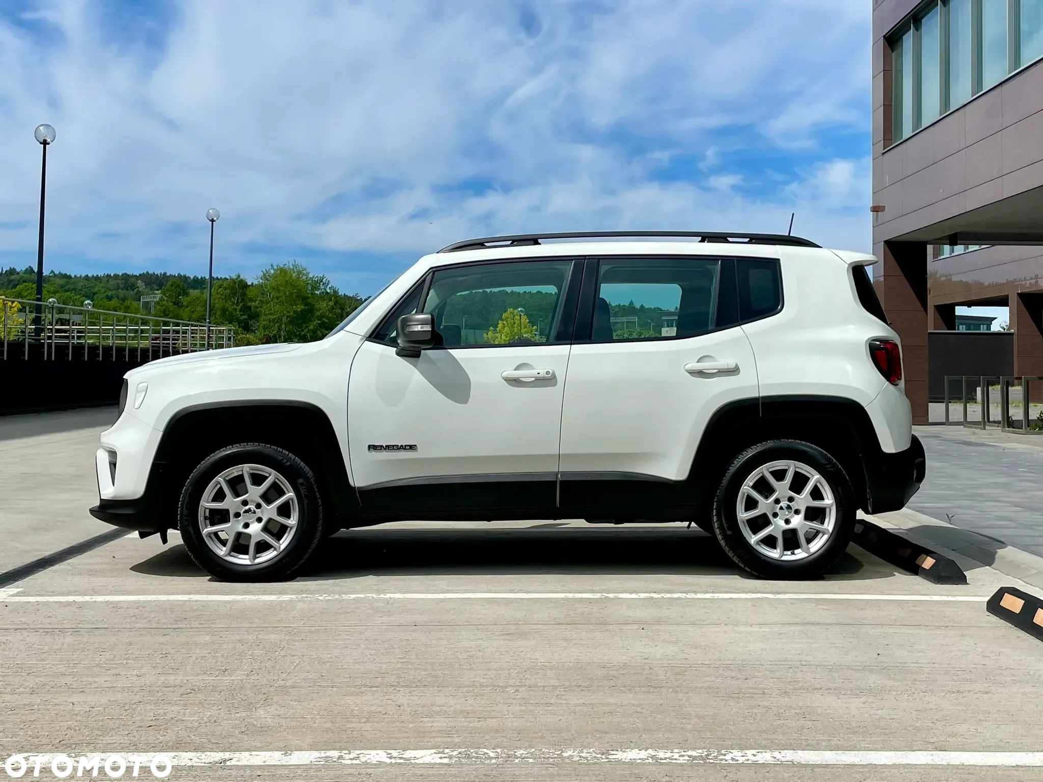 Jeep Renegade - 4