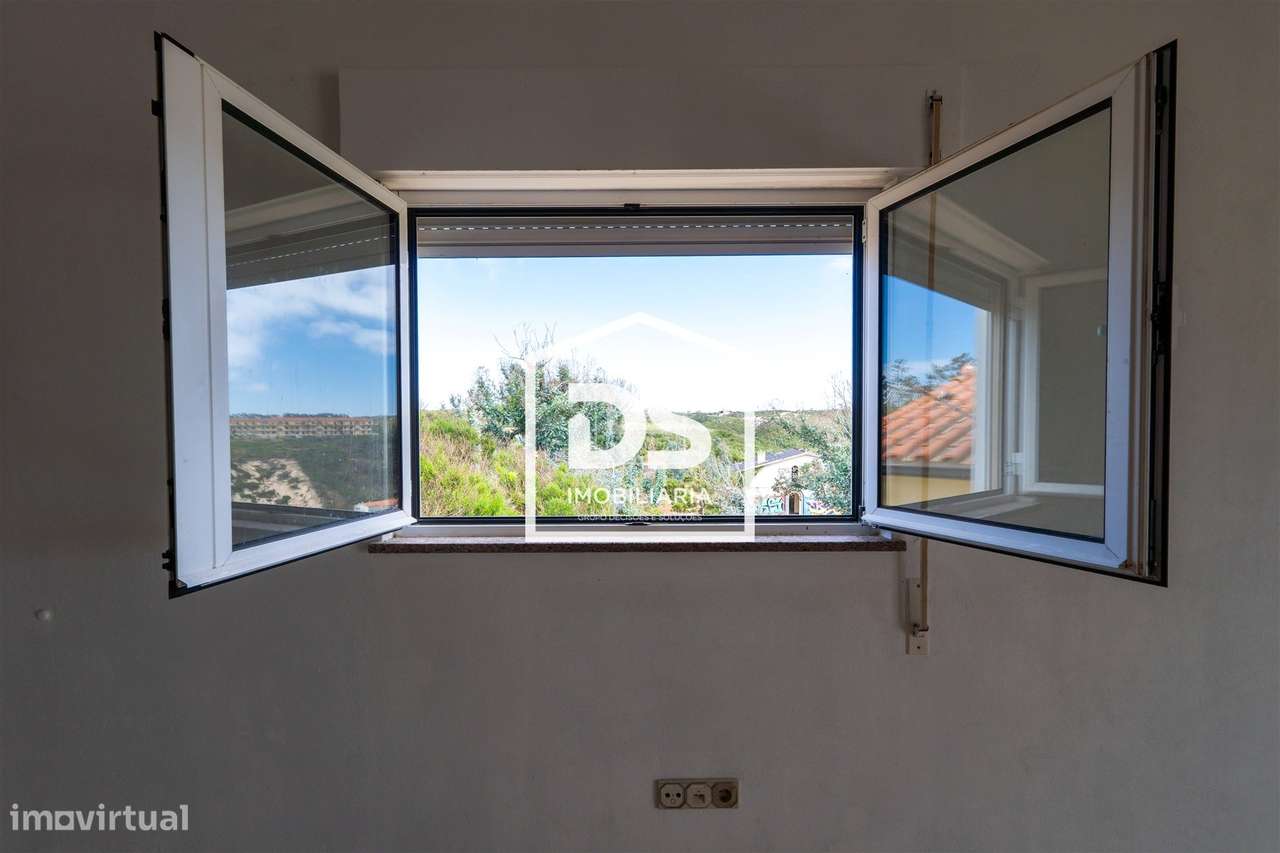 Exclusiva Propriedade Frente Mar com Piscina e Vista Panorâmica | Pare-25