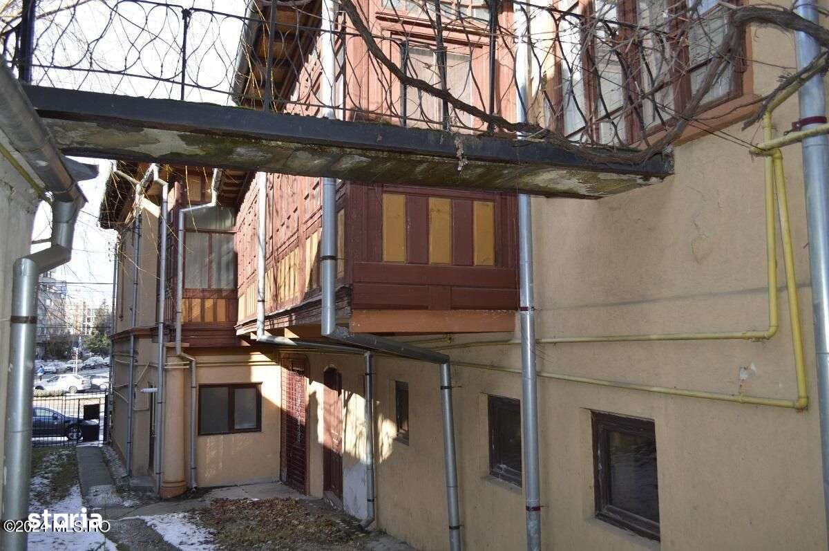 Pitesti - Targul din Vale, Birouri de inchiriat la etaj, 163 mp utili - Imagine principală: 4/18