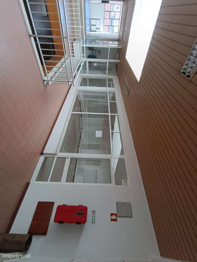 Loja, 55 m², Monção e Troviscoso - Grande imagem: 4/4