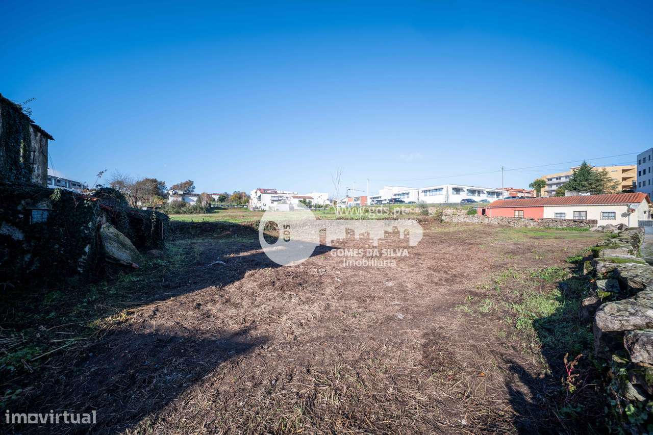 Terreno para Construção de Edifício de Habitação – Cagide, Vila Verde - Grande imagem: 3/17