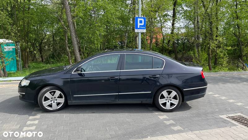 Volkswagen Passat 2.0 TDI DPF Highline - 2